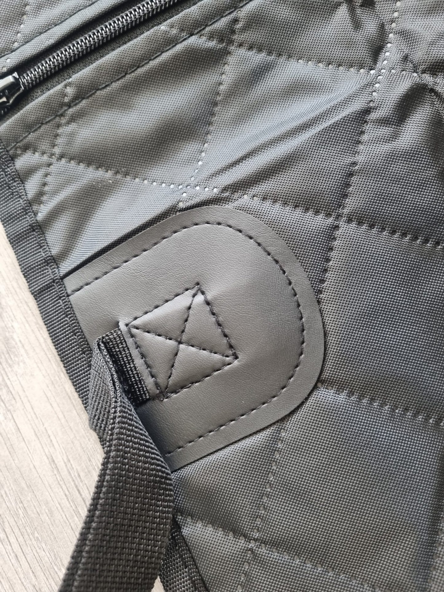 Funda Coche Perro - Impermeable, Antideslizante + 2 Cinturones Gratis